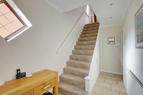 3 bedroom semi-detached house for sale, Cordelia Crescent, Rayleigh, SS6