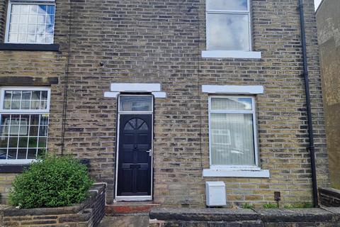 3 bedroom terraced house to rent, Gibraltor Road, Halifax, HX1