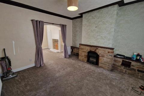 3 bedroom terraced house to rent, Gibraltor Road, Halifax, HX1