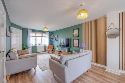 54 Linthurst Crescent, Redditch, B97 6SQ