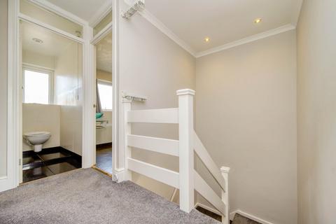 2 Stirling Close, Caversham, Reading, RG4 6SH