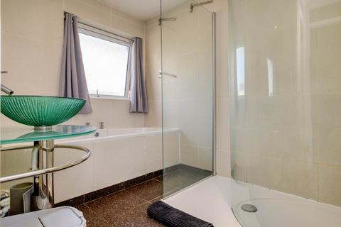 2 Stirling Close, Caversham, Reading, RG4 6SH