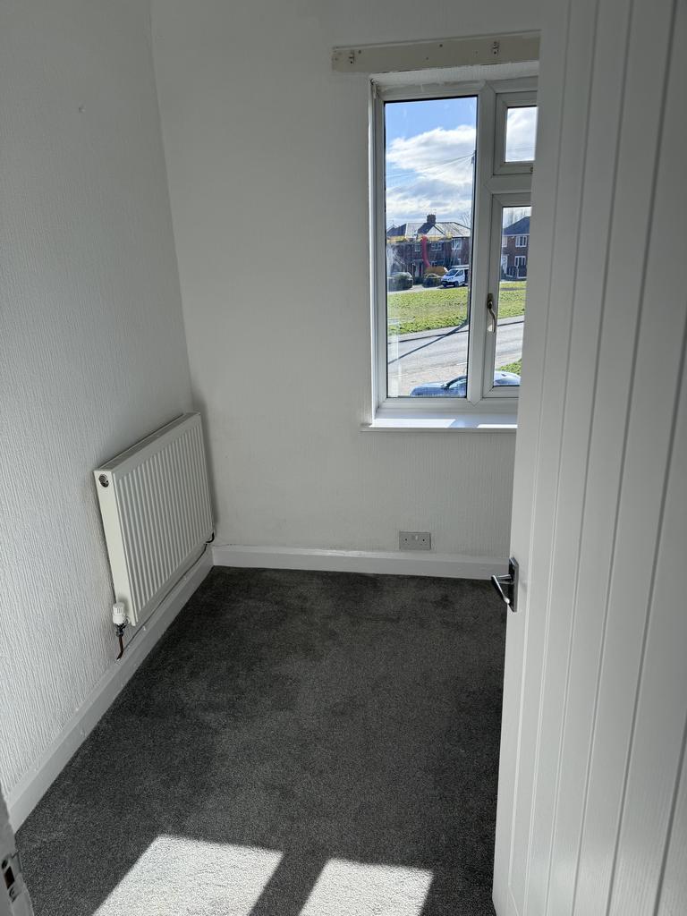 Small Bedroom