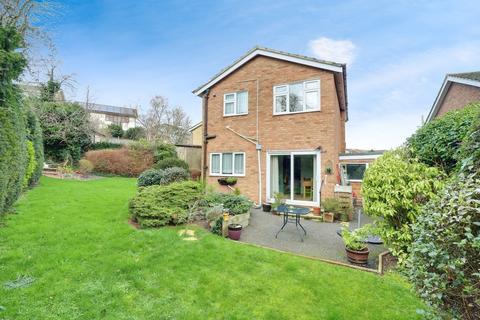 3 bedroom detached house for sale - The Rowlands, South Benfleet