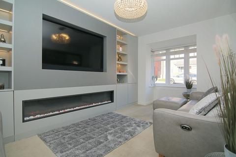 4 bedroom detached house for sale, Marsden Grove, Farsley, Pudsey