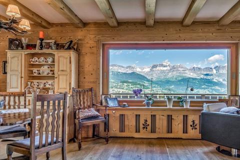 3 bedroom house, Chalet, Combloux, Haute Savoie