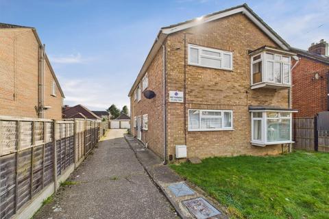 1 bedroom apartment for sale, Edwards Avenue, Ruislip HA4