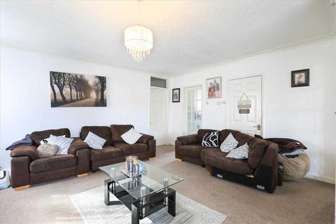 4 bedroom bungalow to rent, Gotch Road, Barton Seagrave