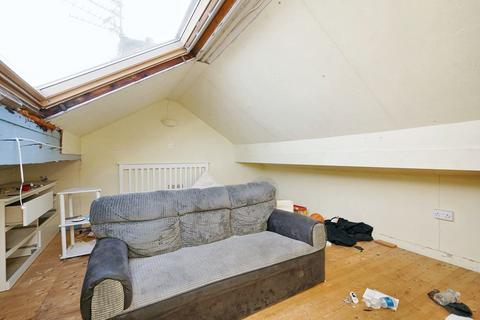 5 Bela Grove, Blackpool, FY1 5JZ