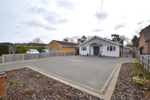 4 bedroom detached bungalow for sale, Cranford Avenue, Church Crookham GU52