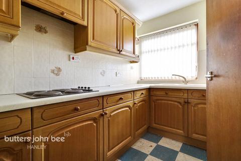 3 bedroom semi-detached house for sale, Whitmore Avenue, Werrington, ST9 0LW