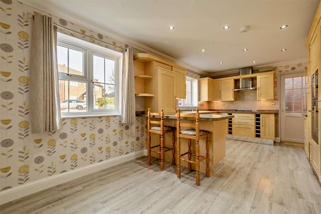 8638845-interior02-800.jpg