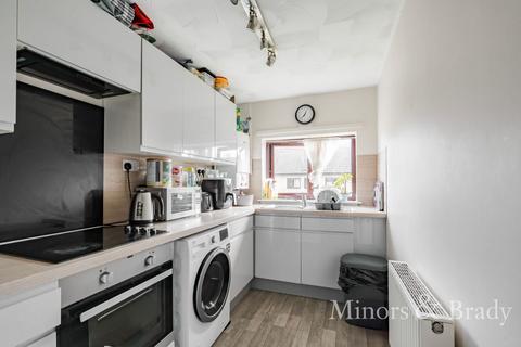 2 bedroom maisonette to rent, Nursery Close, Hellesdon