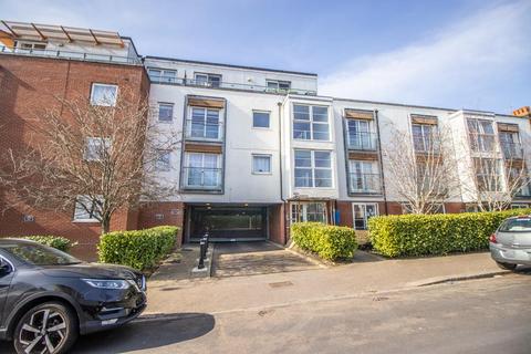 2 bedroom flat for sale, Honiton Road, Southend-on-Sea SS1