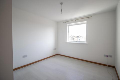 2 bedroom flat for sale, Honiton Road, Southend-on-Sea SS1