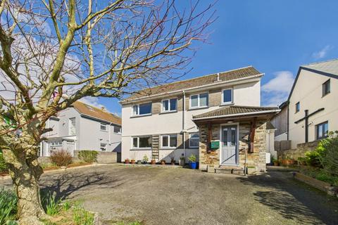 3 bedroom detached house for sale, Bay View Road, Looe PL13