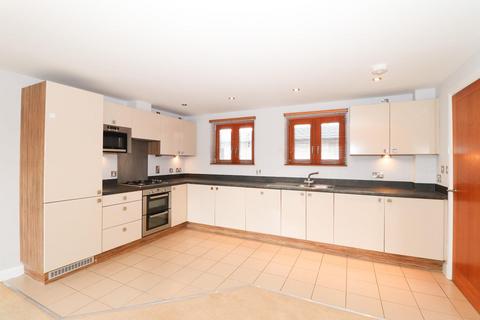 2 bedroom penthouse to rent, The Gallery, Abbey End, Kenilworth