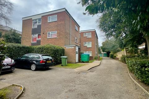 2 bedroom flat to rent, Melbury Court 7 Winn Road, Southampton SO17