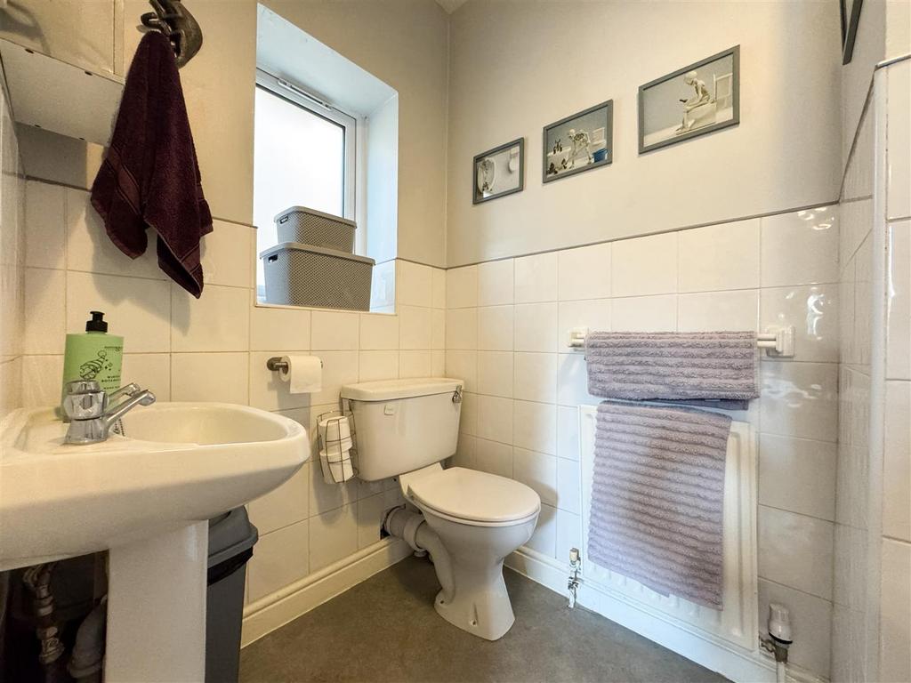 En suite shower room