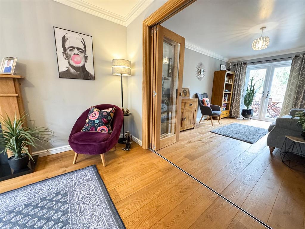 Snug sitting room