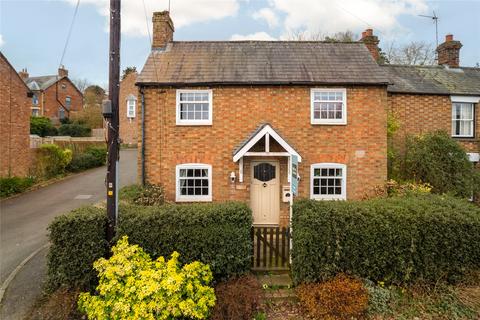 2 bedroom detached house for sale, Hardwick Road, Woburn Sands, Milton Keynes, Bedfordshire, MK17