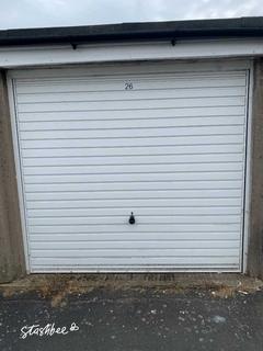 Garage to rent, Fairfax Road, Farnborough GU14