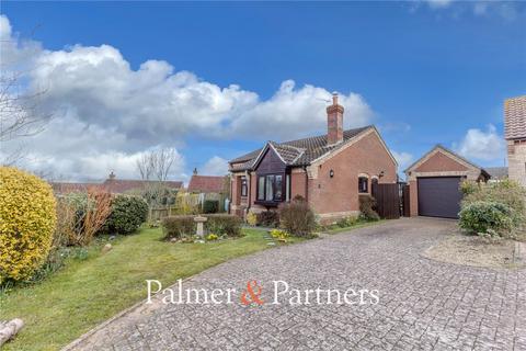 3 bedroom bungalow for sale, Barley Meadow, Halesworth, Suffolk, IP19