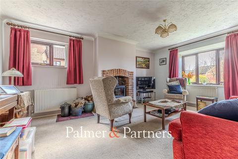 21 Barley Meadow, Halesworth, IP19 8PG