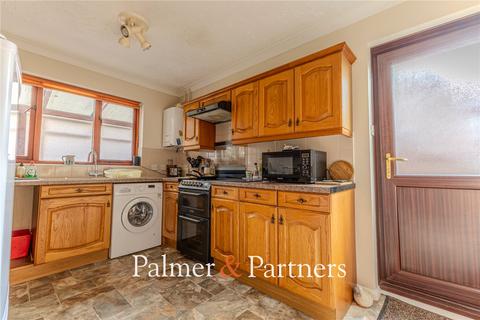 21 Barley Meadow, Halesworth, IP19 8PG