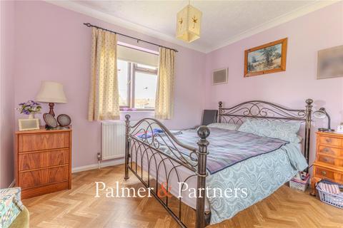 21 Barley Meadow, Halesworth, IP19 8PG