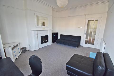 1 bedroom apartment for sale, Beach Road, Cromer