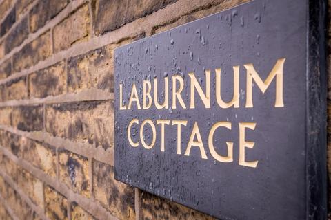 2 bedroom cottage for sale, Laburnum Cottage, Laburnum Terrace, Norwood Green