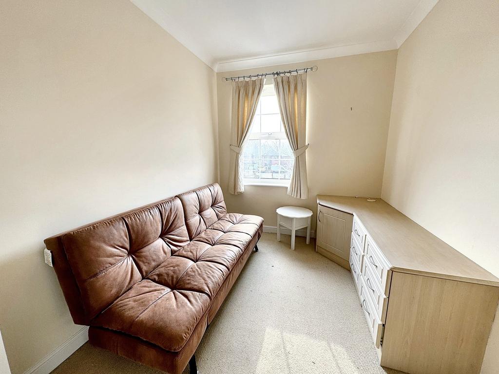 Bedroom Two/Snug
