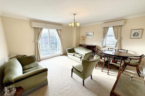 undefined, Wentworth Court, Higher Lane, M45 7UZ