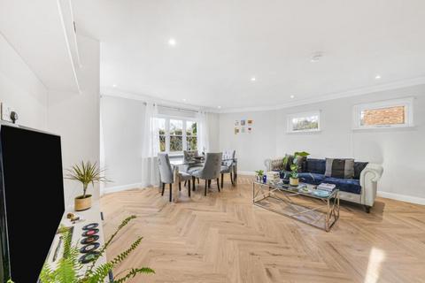 undefined, Fitzjohn's Avenue, Hampstead, NW3