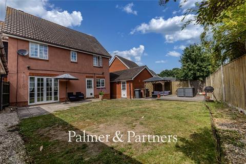 4 bedroom link detached house for sale, Tennyson Road, Saxmundham, Suffolk, IP17
