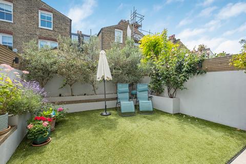 5 bedroom terraced house for sale, Broxash Road, London, SW11