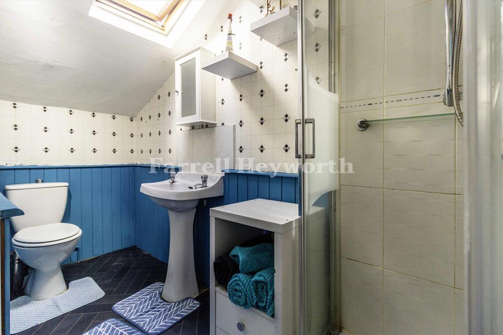 Ensuite