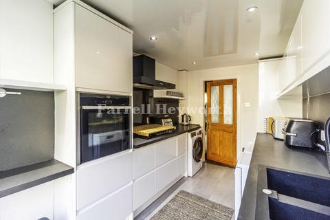 1 Barnes Road, Heysham, Morecambe, LA3 1UW