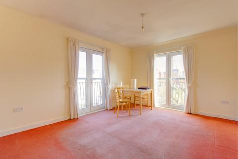 2 bedroom flat for sale, Amity Court, Longueil Close, Cardiff Bay