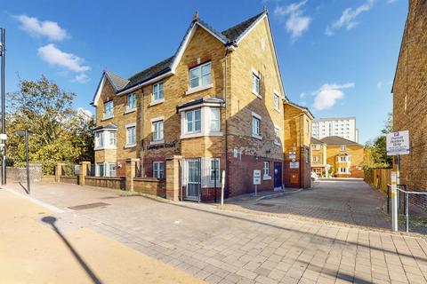 1 bedroom flat for sale, 591, Hertford Road, Enfield