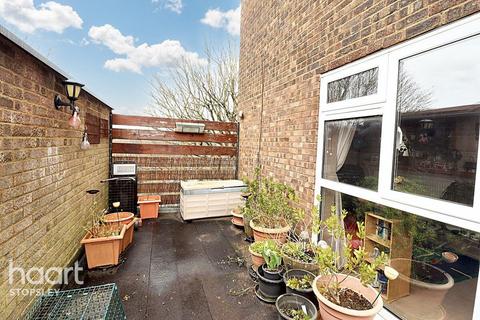 52 Elgar Path, Luton, LU2 7RJ