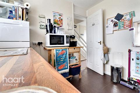 52 Elgar Path, Luton, LU2 7RJ