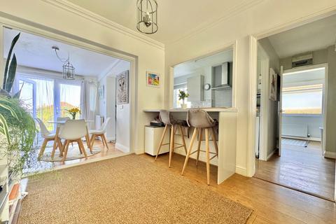 447 Bath Road, Saltford, Bristol, BS31 3AZ