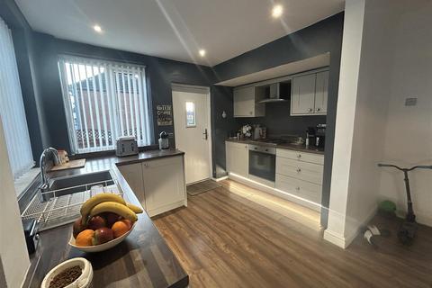 3 bedroom semi-detached house for sale, Sydenham Street, Derker, Oldham