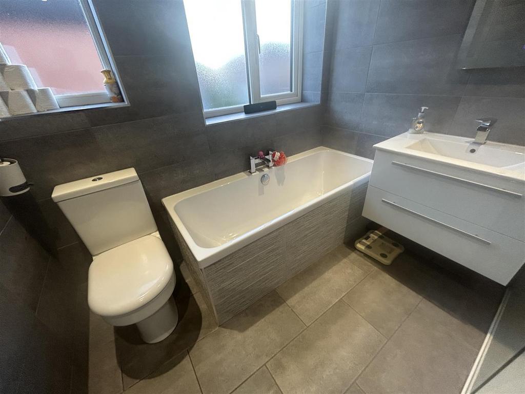 BATHROOM &amp; WC