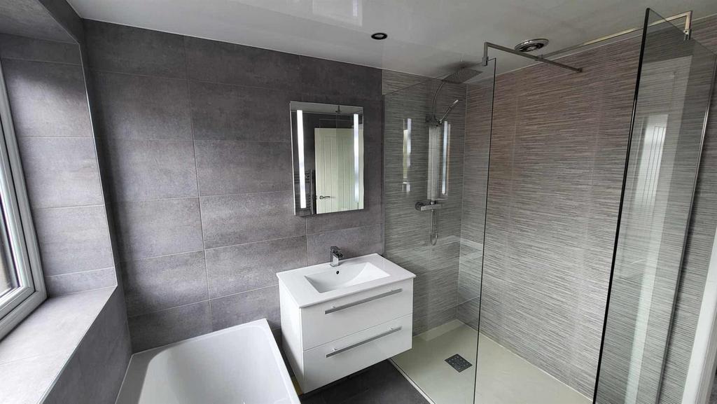 BATHROOM &amp; WC