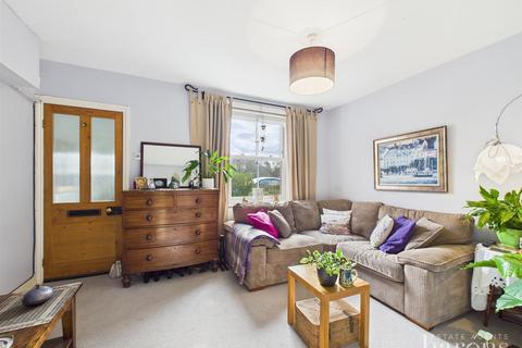 undefined, Sherfield Green, Hook RG27