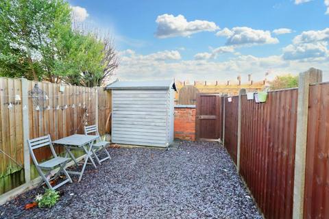 2 bedroom terraced house to rent, Mayfield Road, Earlsdon