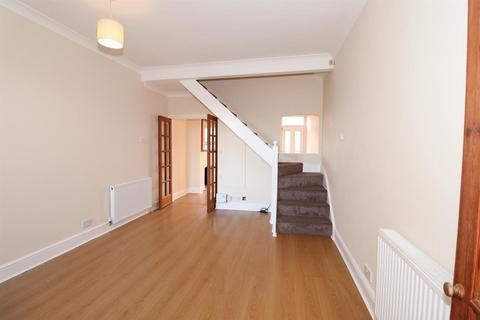 2 bedroom terraced house to rent, Mayfield Road, Earlsdon